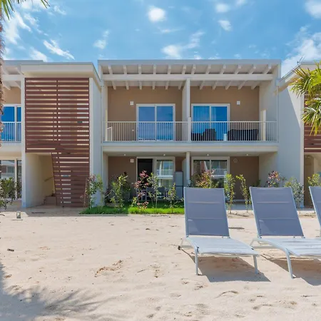 Casa vacanze Wave Island! Luxury A - Piscina E Park Free! *