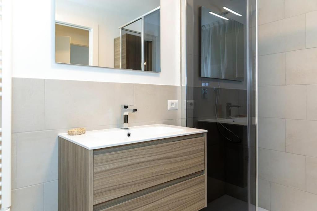 Ferienhaus Wave Island! Luxury A - Piscina E Park Free! *