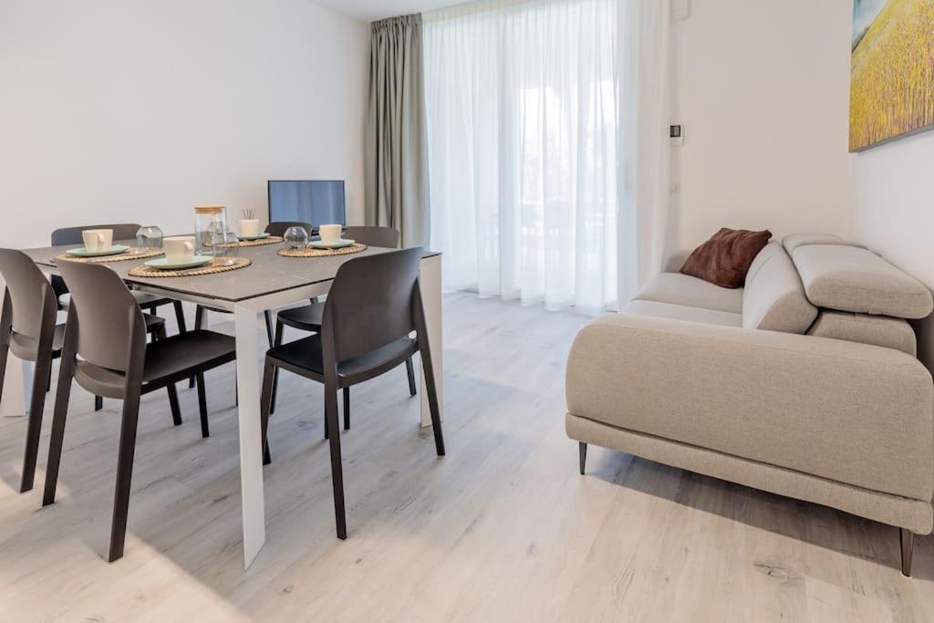 Wave Island! Luxury A - Piscina E Park Free! *