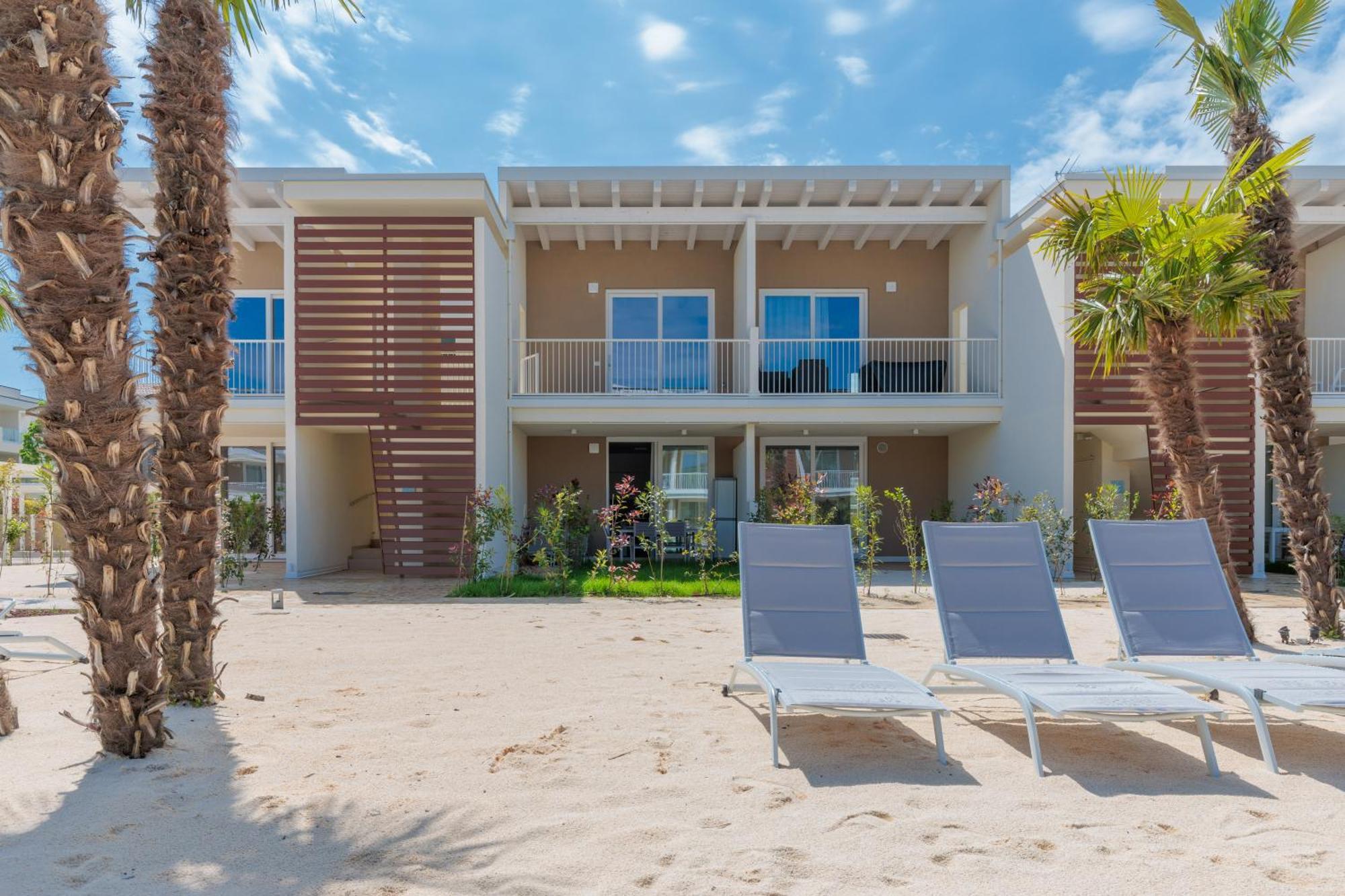 Ferienhaus Wave Island! Luxury A - Piscina E Park Free! *