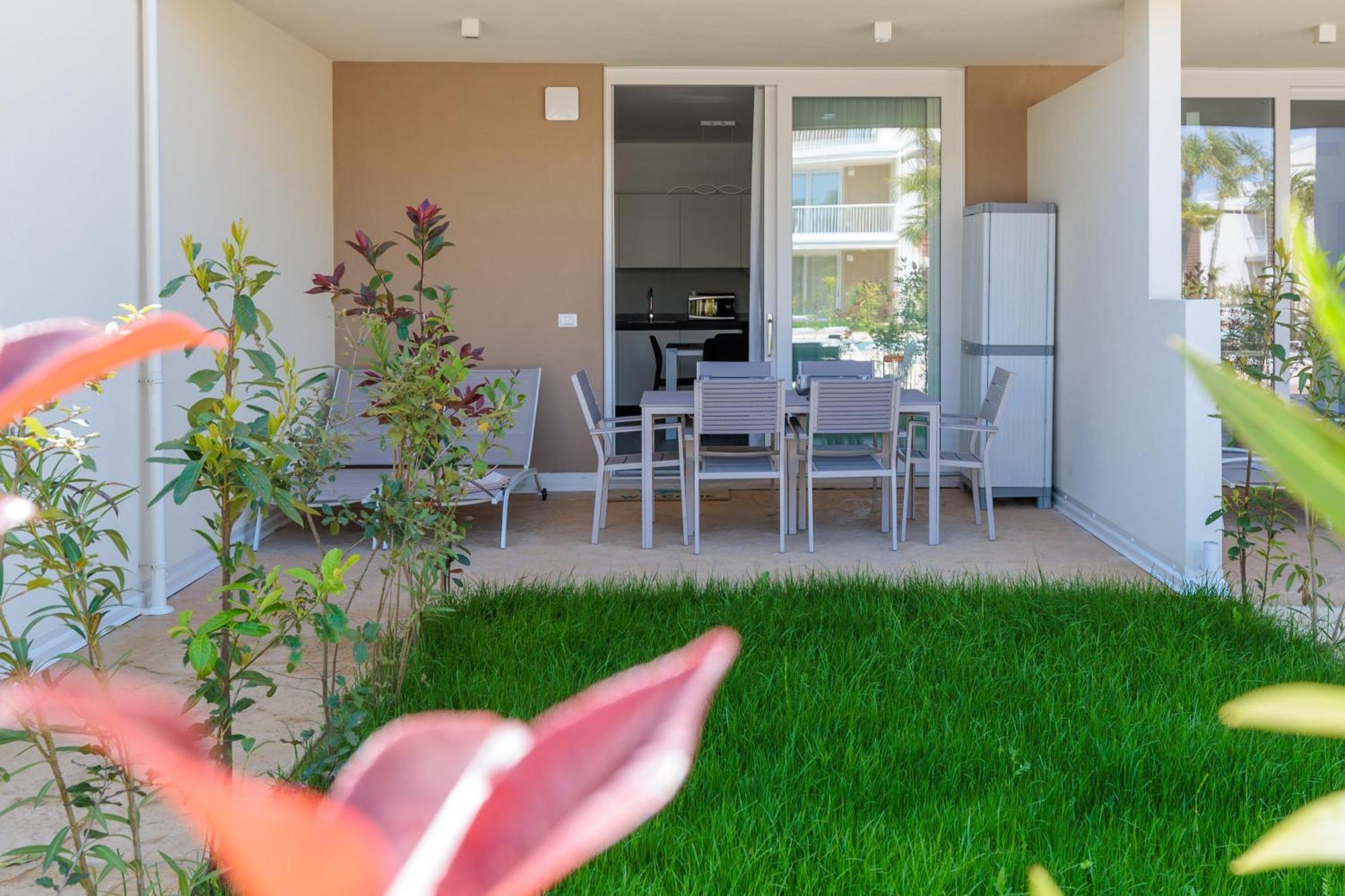 Ferienhaus Wave Island! Luxury A - Piscina E Park Free! Lido di Jesolo